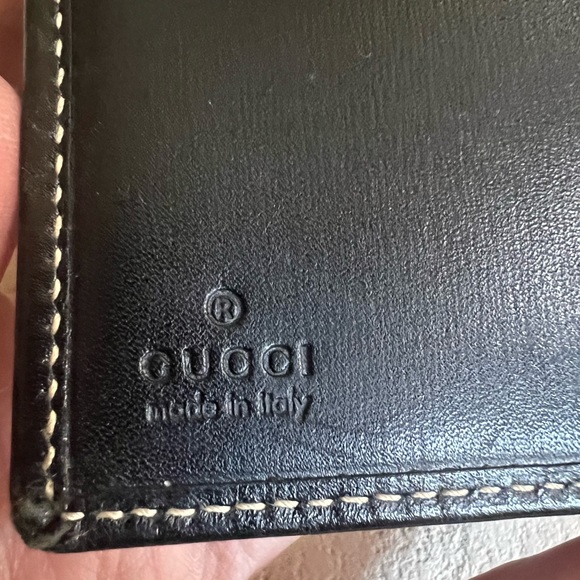 Gucci Vintage Leather Compact Wallet - Picture 4 of 13